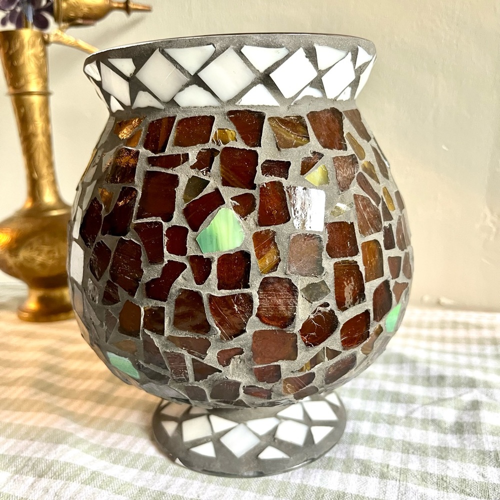 Tiffany style Mulitcolored Orange/Green /White Vase
